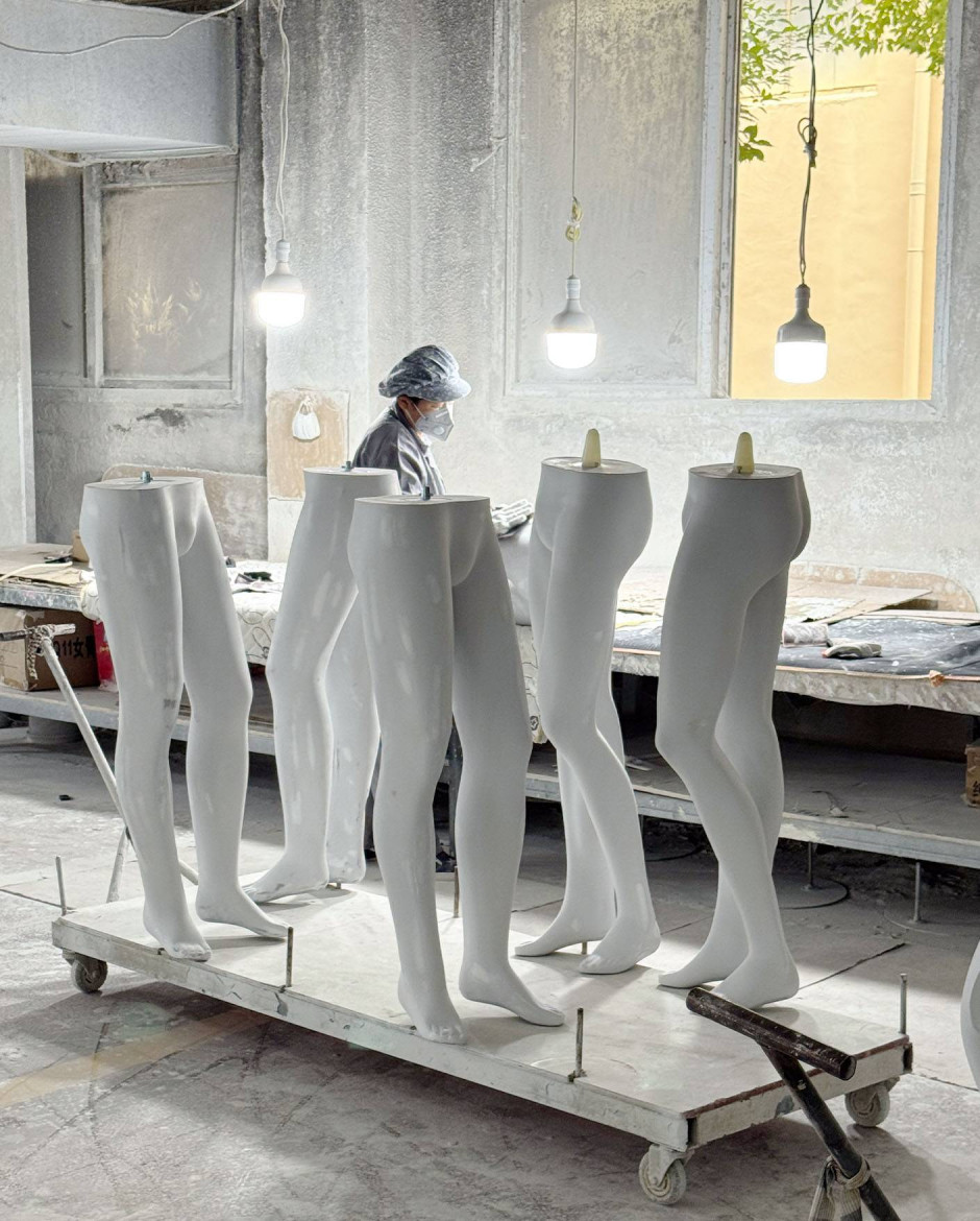 WHAT WE DO: SOURCING & PROCUREMENT